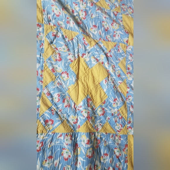 Very Old Quilt, Possibly Feedsack - Picture 7 of 7